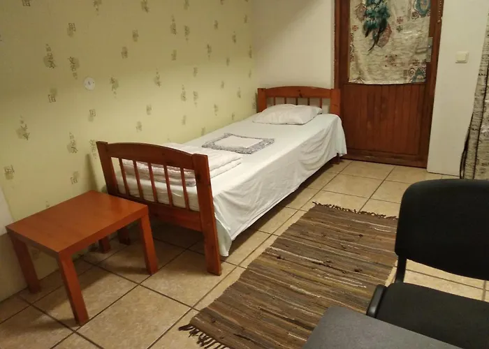 Harbour Travelers Service Centre - Tourists Only Hostel Tallinn