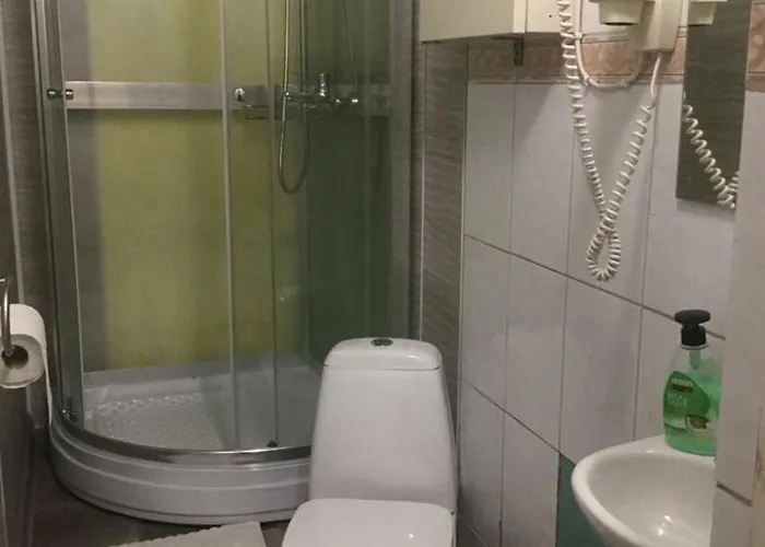 Hostel Harbour Travelers Service Centre - Tourists Only Tallinn