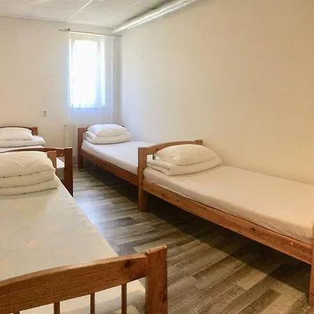 Harbour Travelers Service Centre - Tourists Only